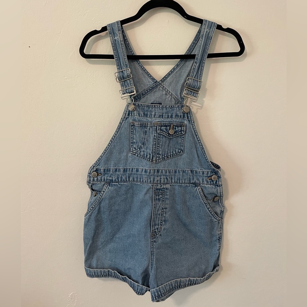 Vintage Gap blue jean overalls (shorts) size XS